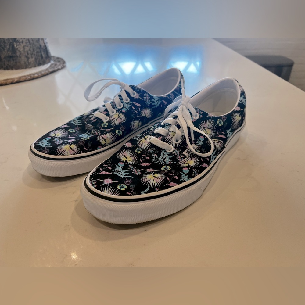 brand new vans era plant pattern size 10.5
